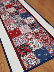 Vintage Style Floral Quilted Patchwork Table Runner, 42" X 14.5" - Etsy