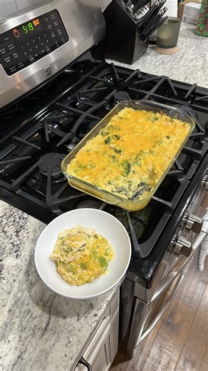 Dump-and-Bake Chicken Broccoli & Rice Casserole 🥦🧀 Dinner doesn’t get easier (or tastier) than this creamy, cheesy, one-dish casserole! Perfect for busy weeknights, this crowd-pleaser is packed with chicken, broccoli, and rice—all baked together for ultimate comfort food vibes. Ingredients: • 2 cups uncooked rice • 1 can cream of chicken soup • 1 can cheddar cheese soup • 2 cups chicken broth or water • 2 cups broccoli florets • 2 cups cooked, shredded chicken • 1-2 cups shredded sharp cheddar