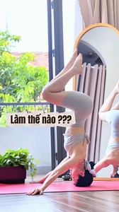 18K views · 176 reactions | Làm thế nào??? để có được 1 vóng dáng đẹp mà không cần tốn nhiều thời gian, nỗi ám ảnh của những bà mẹ bỉm sau khi sinh hay và phụ nữ văn phòng ngồi nhiều. Bạn hãy thử tập những động tác yoga cơ bản kiên trì mỗi ngày sẽ cho ra kết quả mong muốn. #YogaSauSinh #YogaVănPhòng #TrồngChuốiNgược #GiảmCăngThẳng #SănChắcCơBụng#helo" | helo | Facebook