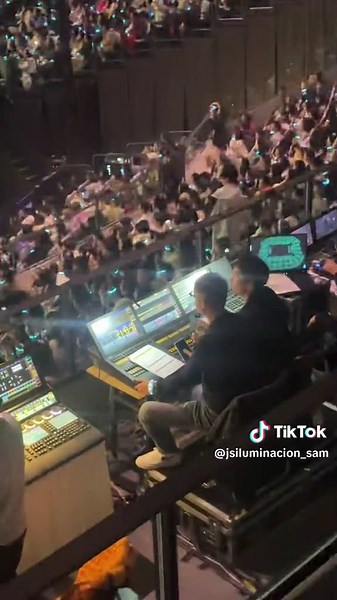 js.iluminacion (@jsiluminacion_sam) - Mastering Stage Lighting: The Art of Creating Rhythm and Ambiance