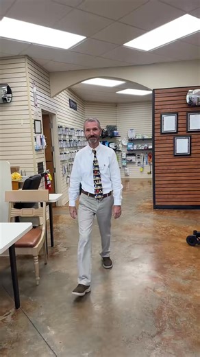 Just another normal day at the pharmacy… until Andy walks in 😳 We got to have some fun today! But don’t be surprised if an alien helps fill your prescriptions! 💊🛸 #AndysComing #PharmacyFun #AllcarePharmacy #PharmacyLife #TeamAllcare | Allcare Pharmacy and Compounding