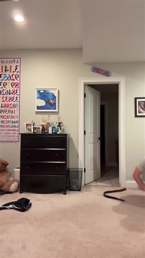7th day of the #dailydancechallenge and things are going great, throwback to peak 2017, dont forget to like and subscribe #dab #fortnite #2010s #oregon