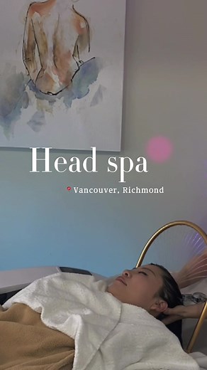 What is a head spa treatment? 💆🏻‍♀️ It’s a rejuvenating treatment that focuses on the well-being of your scalp and hair. 💖✨ During a head spa session, our head spa specialist will massage your scalp and face, utilizing professional techniques. These masages will help to stimulate blood circulation,promote healthy hair growth, hydrate and nourish your scalp, and relieve tension build-up, especially important in today’s day and age, where we all strain our necks through technology usage. The re