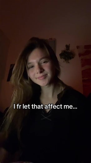 emilys.mp3.player (@emilys.mp3.player)’s videos with original sound - 💎