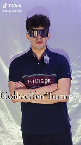 Camisetas de Caballero Tommy Hilfiger: Estilo y Comodidad