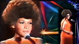 Shirley Bassey - Born To Lose / Let Me Sing and I'm Happy