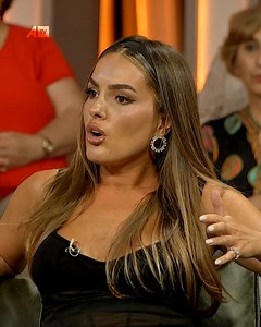 “Askush nuk m’i ka pagu, i kam ba vet” – Ana Rustemi flet për udhëtimet e paharruara nëpër botë #ATV #LIBERO | ATV LIVE