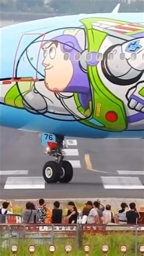 “Toy Story plane goes crazy 🔥😂🫶
