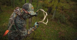 Rattling for Whitetails: Pros and Cons of Real vs. Fake Antlers | Grand View Outdoors