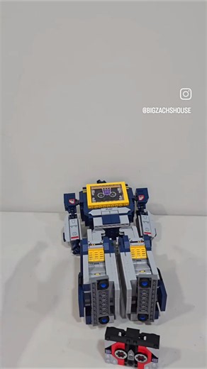 Sometimes, when I filmed videos, accidents happen! Lego Transformers Soundwave! #transformers #lego