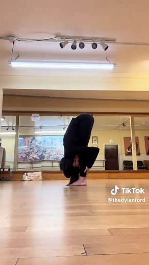 Effective Speedy Stretching Techniques for Dancers