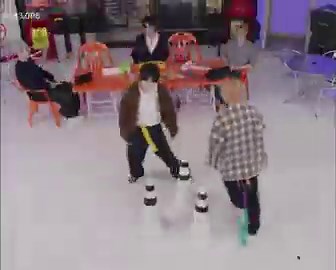 as soon as they said they were going to play tag with tails i already knew we were going to get taehyun cat noises🙏