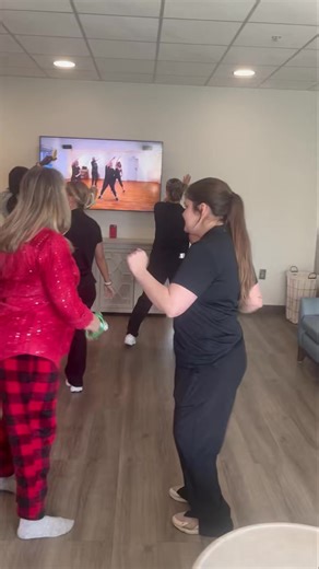 Fun times in memory care! It's always a joy to dance together. We absolutely love dancing! | The Birches on Maple