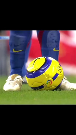 Ronaldinho's Greatest Moments Against Real Madrid