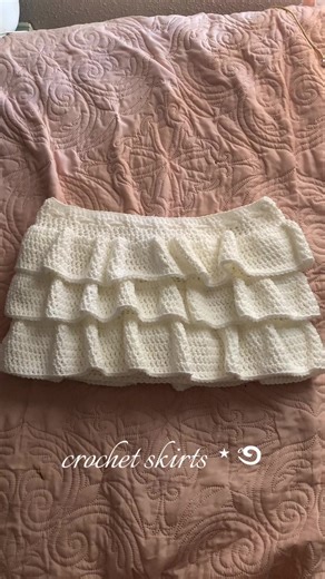 Creative Crochet Skirts with Ruffles