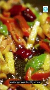 Riz sauté œufs légumes en 8 minutes — 24g de protéines goût restaurant