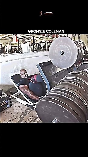 RONNIE COLEMAN LIGHT WEIGHT 🥶#ronniecoleman #old #legend #bodybuilder #motivation #gym #gymworkout