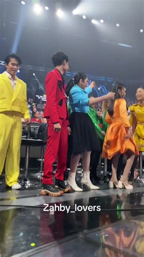 Di gandeng dong 😍😣@da7_zahrasima01 @EbyRiztaDA5✨ #ebyda5 #zahrada7 #zahby #zahraeby #zahraebyda7da5indosiar #fyppppppppppppppppppppppp