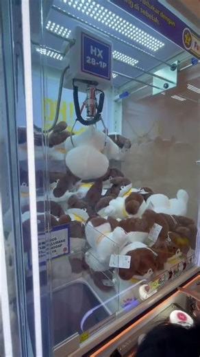 tips utk nangkap anjing split, incer kakinya! #clawmachine #arcade #bestarcadegames #capitboneka