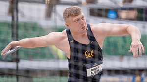 World Record Discus Thrower Completely Choked At National Championship For Third-Straight Year