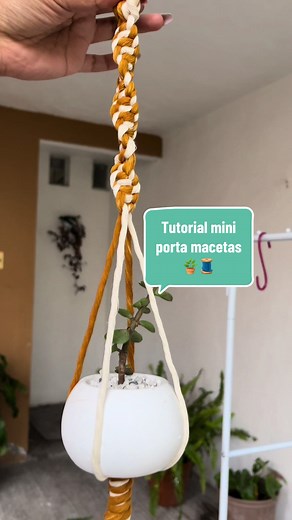 Dia lluvioso = dia de tutorial de macrame🪴🧵#careymacrame #macramepasoapaso #macramelove #macrametutorial #portamacetas #hechoamano #tutorial