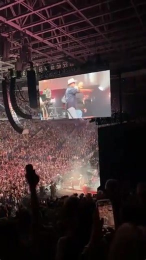 Alan Jackson = Legend 🤎 | Gone Country Vibes