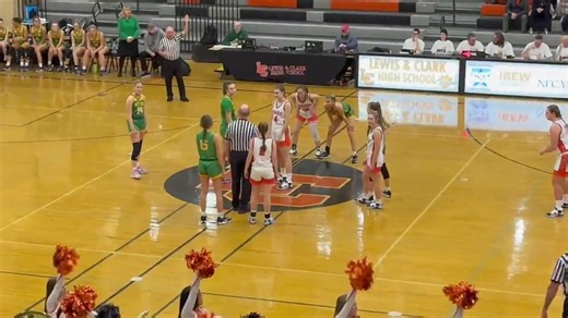 The Fitz Tournament is underway! Following a 2 year pandemic absence, the Dan Fitzgerald Memorial Showcase returns to Spokane. The 10th annual “Fitz Tournament” honors the legacy of the former Gonzaga University basketball coach and will be held December 2 and 3 at Lewis & Clark High School with both LC boy’s and girl’s teams participating this year. The Fitz has raised over $135,000 for local charities such as Spokane Boys and Girls Club, Union Gospel Mission, Ronald McDonald House, and the Dan