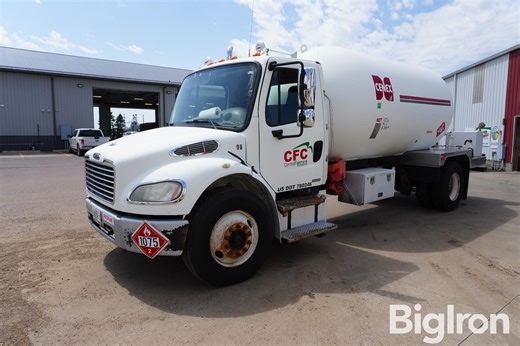2010 Freightliner M2-106 S/A Propane Delivery Truck | Transportation