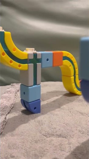 grabpack yellow and blue hand remodel #poppyplaytime #grabpack #yellowhand #bluehand