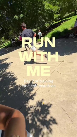 Using Nike Run Club to give me a training plan for my half marathon. For Day 2 I had a 20 minute run! #running #halfmarathong #training #runninggirl #chicago