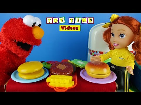 LEARN TO COOK BURGERS & FRIES w/ ELMO & EMMA WIGGLE - Pretend Play Food Kids Toy Fun