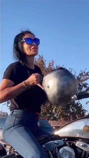 “The Roar of Shovelhead — A Sound with Purpose” #motorcycle #bikergirl #shovelhead #harley