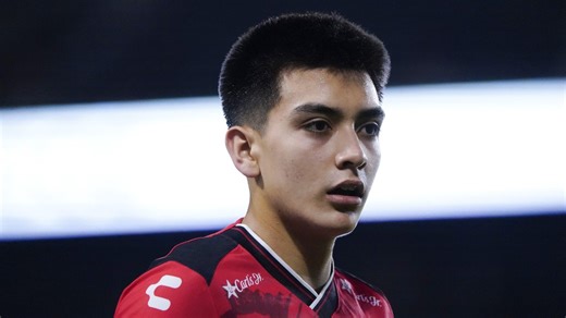 Gilberto Mora tiene la calidad para estar en el Mundial, según Luis Hernández - La Opinión