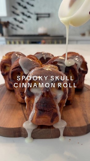 Spooky Skull Cinnamon Roll Recipe for Halloween Breakfast