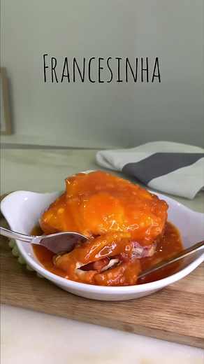 Francesinha Fácil: Receita Portuguesa Simples e Deliciosa