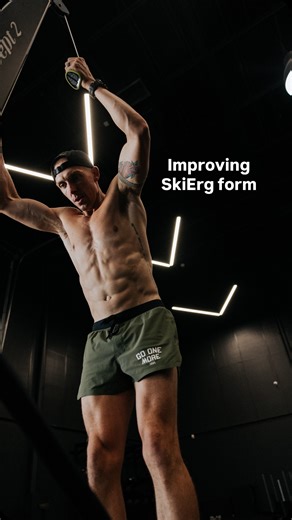 RMR Training on Instagram: "How to improve your SkiErg form with 3 simple tips 👇🏽 1. Pull from your lats, not just your arms Think of pulling down and back with your upper back and lats, like doing a strong straight-arm lat pulldown. If your arms are burning out quickly, you’re doing too much with your biceps. 2. Hinge at the hips, not the lower back Let your torso come forward slightly as you start the pull, then hinge back up as the handles pass your knees. It should feel smooth and powerful