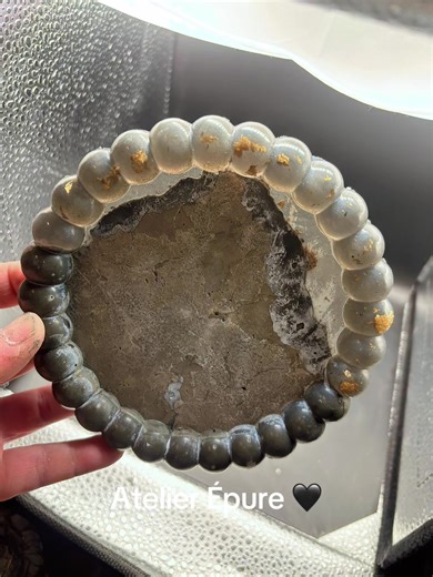 Mastering Epoxy Techniques: Create with Confidence