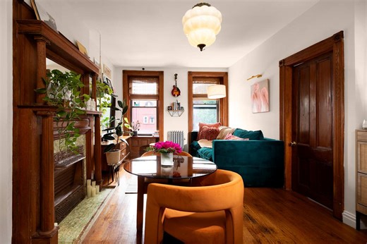 Walmart Shoppers Say This '60s-Inspired Lamp Is "Perfect" in Any Room