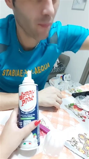 Effective Insect Repellent: Spray PAN Demonstration