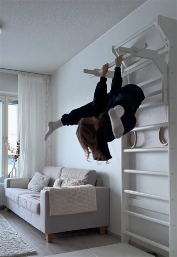 The home workout upgrade you deserve🩵 Home gym setup: @Nalamoves 🩵 Quality Birch wood & beautiful design 🩵 120kg (265lbs) weight capacity 🩵 Endless workout possibilities 1 month free access to the Nalamoves app! Link in my profile🔗 #calisthenics #fitnessmotivation #homeworkout #wellness #healthylifestyle