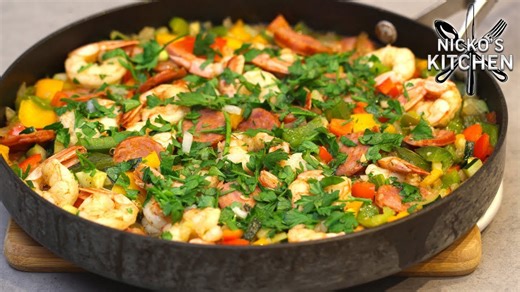 Easy One Pan Shrimp & Vegetable Skillet | Low Carb Dinner