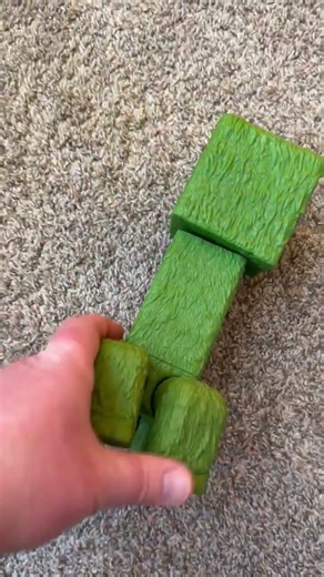 Minecraft Creeper Toy (Posable!) #minecraft #minecraftshorts
