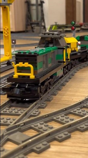 LEGO 9V Trains 4512 World City Cargo Train