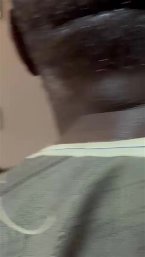 WATCH!! A display of humility the moment Liberian President Joseph Boakai( Unit-1) enters the room and saw Vice President Jeremiah Kpan Koung( Unit-2) 👇 JKK: “Chief”( referring to JNB) JNB- “Oh, VP, you in here?”( referring to his Vice President) JKK. “Yes Sir”( referring to his boss, President Boakai) JNB: “Da na Nimba program oo” JKK and JNB: laugh together JKK: “I saw the…..” ( JNB interrupts) JNB: “Da na no Nimba program” ( as he laughs) JKK : “I saw the Gio devil outside, I said what you c