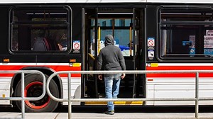Ontario Liberals promise to cut all transit fares to $1 until 2024