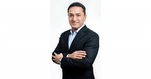 Vikash Dhanuka receives top prize as Executive of the Year for oil and gas at SBR Management Excellence Awards