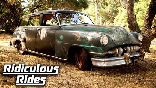 Rusting 1950s DeSoto wagon boasts unbelievable interior