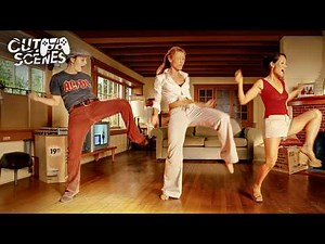 Dancing To "Can't Touch This" by MC Hammer | Charlie's Angels (Cameron Diaz, Drew Barrymore)