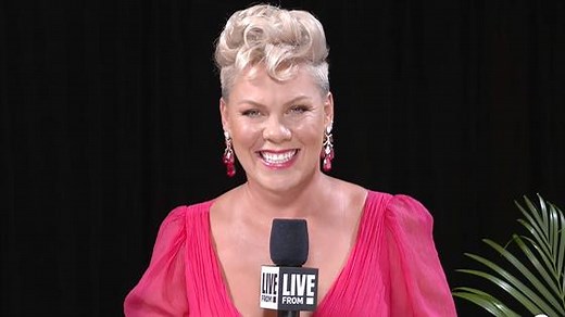 Pink is Honored With Icon Award at the 2021 BBMAs
