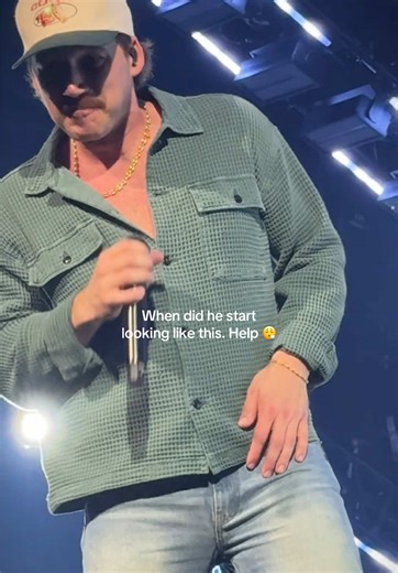 No bc I could watch this all day. Morgan Wallen @ The Pinnacle in Nashville singing “Just in Case” off his latest album “I’m the Problem” for a pre-tour stop in Tennessee. #morganwallen #morganwallentiktok #morganwallenlive #morganwallenconcert #countrymusictiktok